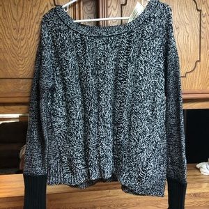 American eagle sweater size medium